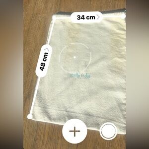 Stella & Dot Cream Fabric Pouch